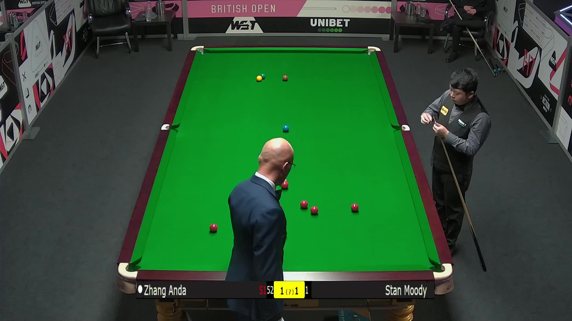 勇士签下神 勇士签下神