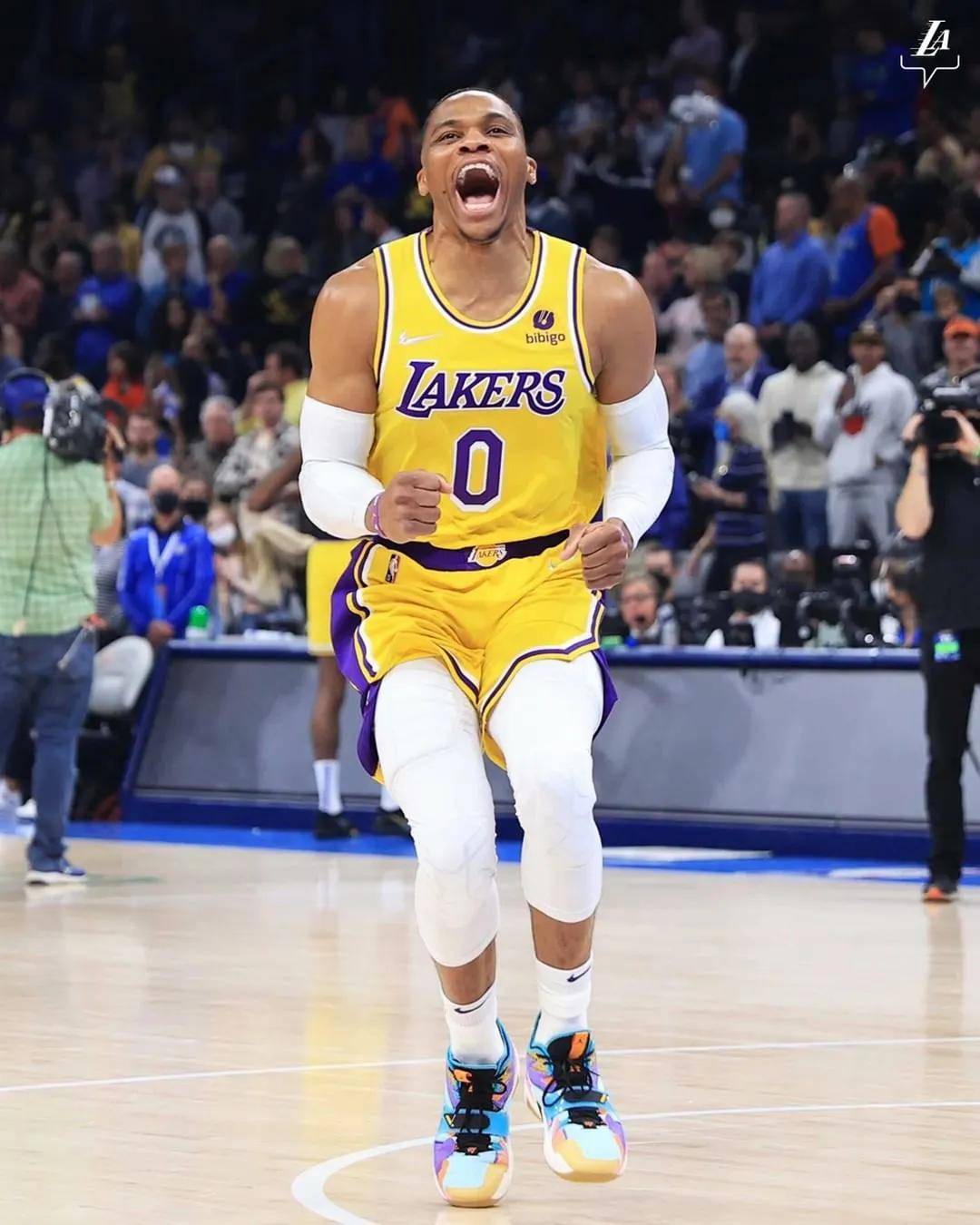 侧纵插攻肋 侧纵插攻肋